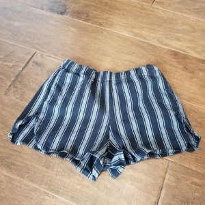 Brandy & Melville Elastic Short